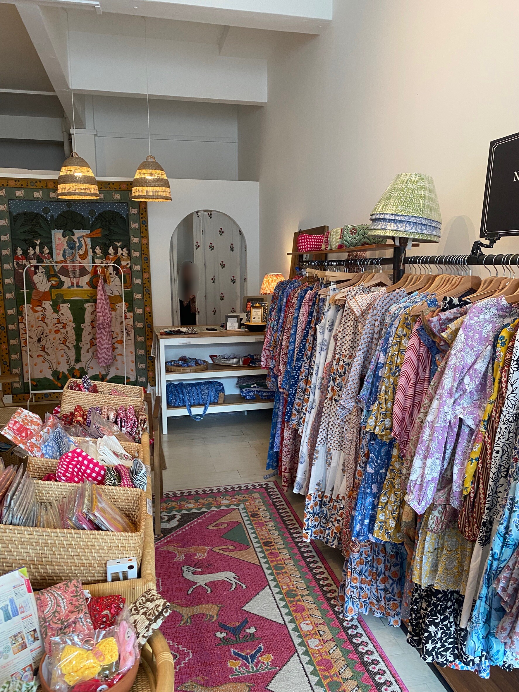 インド綿専門店でショッピング【知りたい！現地の暮らし】